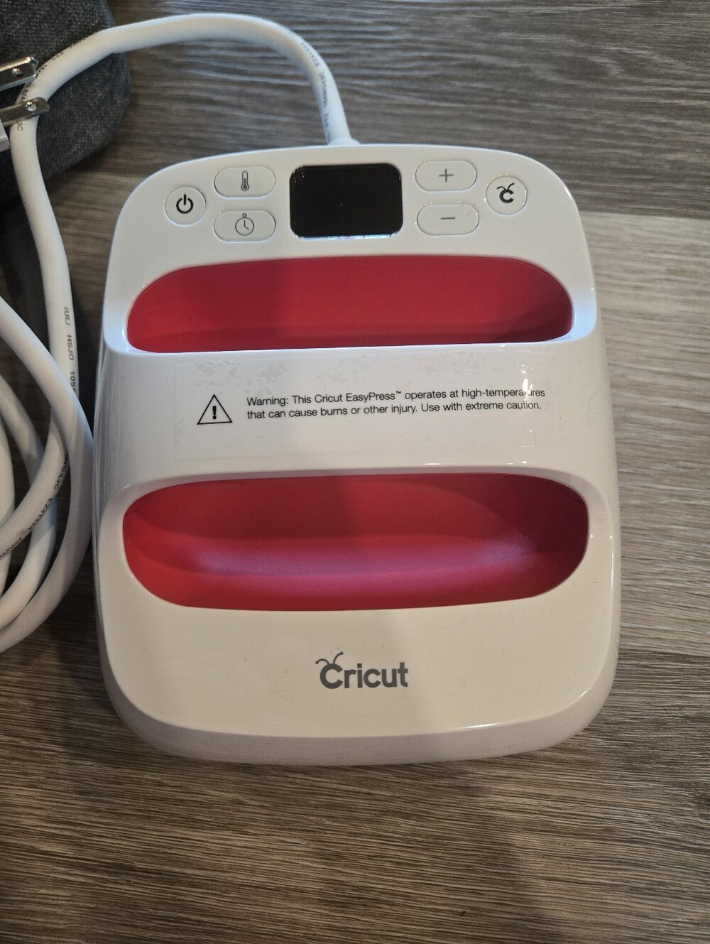 Cricut Easy Press 2 in White with Pink Accents - Picture 2 of 10